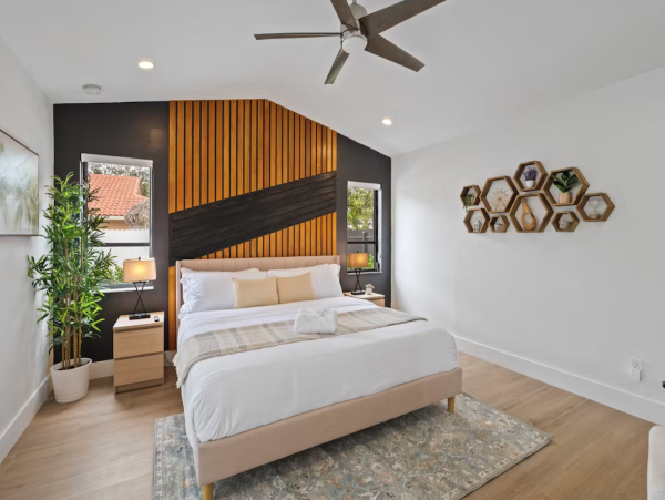 Luxury Miami Vacation Rental 3 Bedroom - Private Pool Oasis, Game Room & Family Friendly